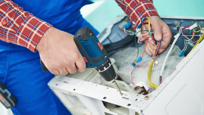 Selçuk Midea servisi orijinal yedek parça kullanımı